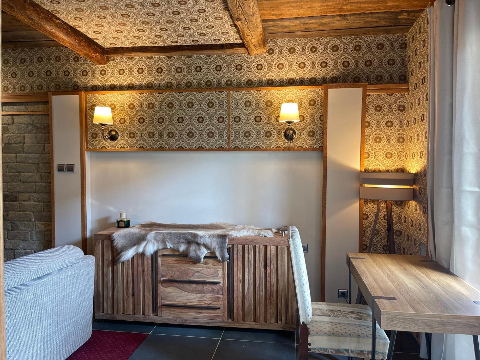 Hotel Veveri Veverská Bítýška Kültér fotó